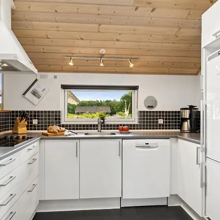 Edzard - 800m From The Sea By Interhome Ferienhaus Nedre Lysabild